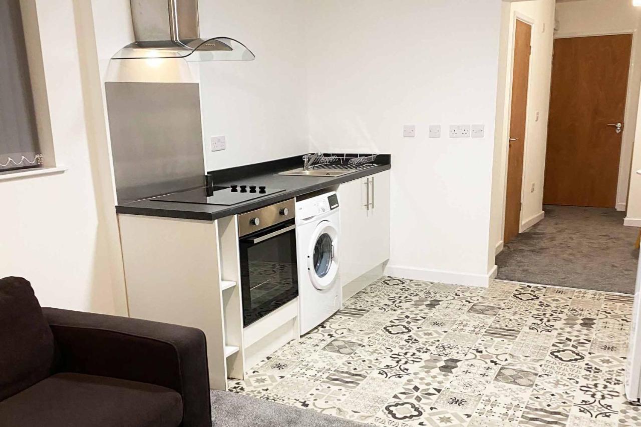 Sutton Contractor Accommodation - Warrington, St Helens Clock Face Esterno foto