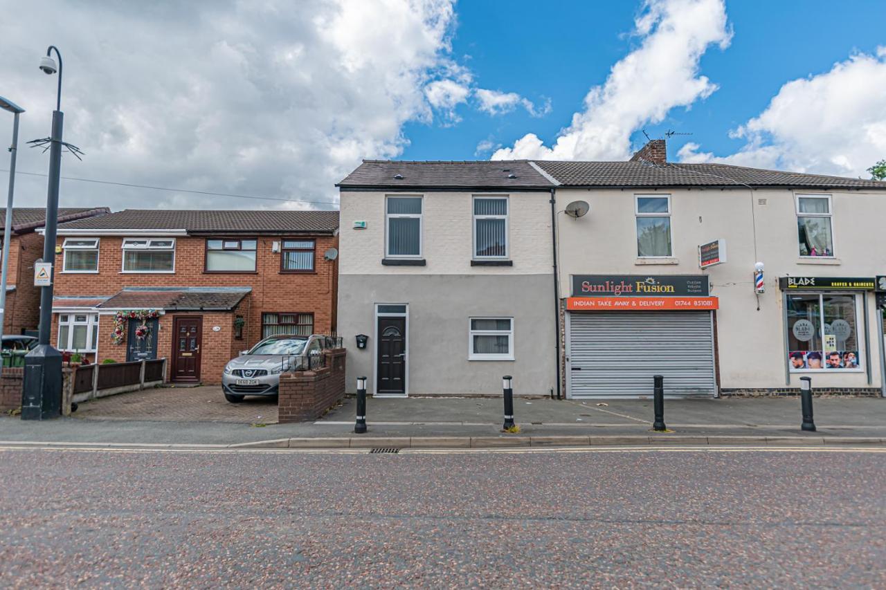 Sutton Contractor Accommodation - Warrington, St Helens Clock Face Esterno foto